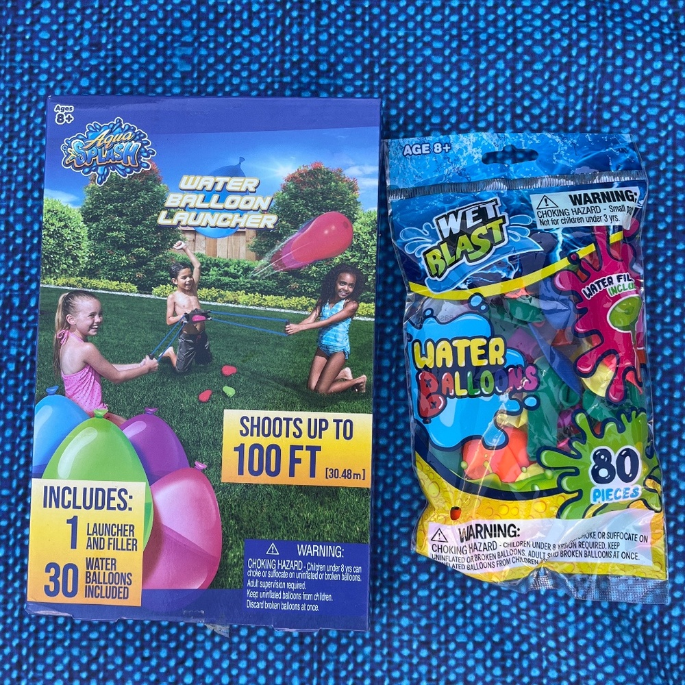 NEW Water balloons with launcher, outdoor summer games